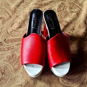 Women's size 42 Shoes, XINGWING XANG red